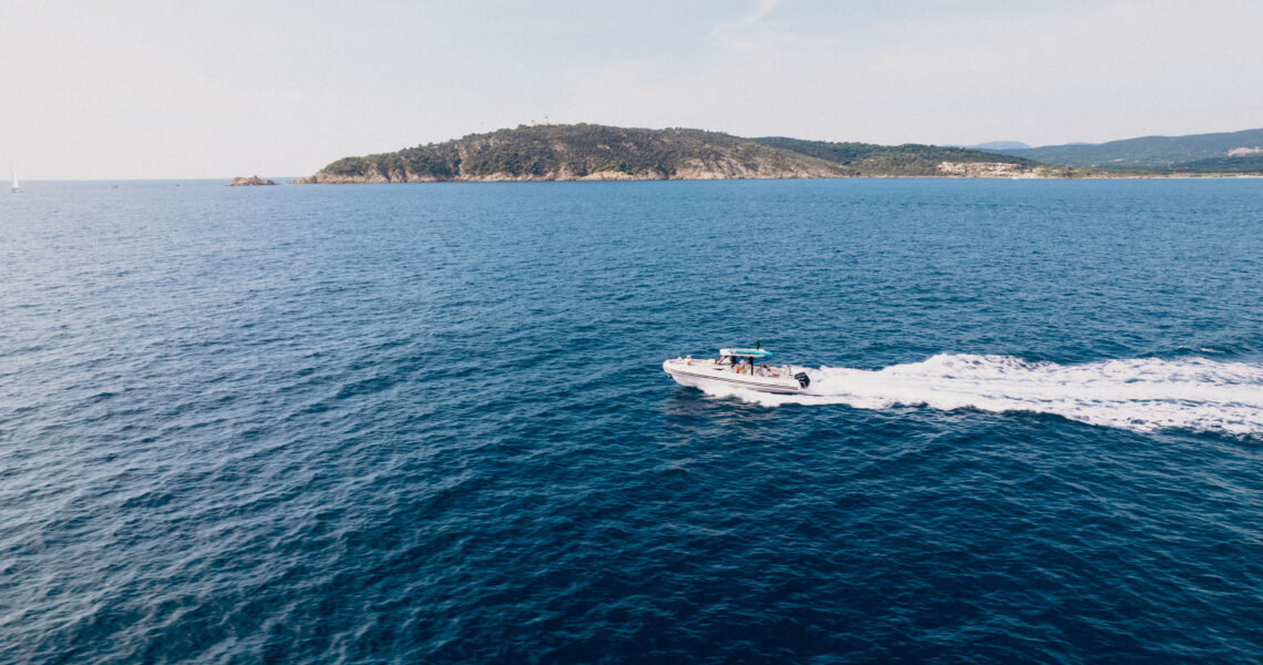 /home/semirij/www/wp-content/uploads/2026/01/X10CC-Zodiac_Saint-Tropez-@Cedric-Manoukian-10.jpg
